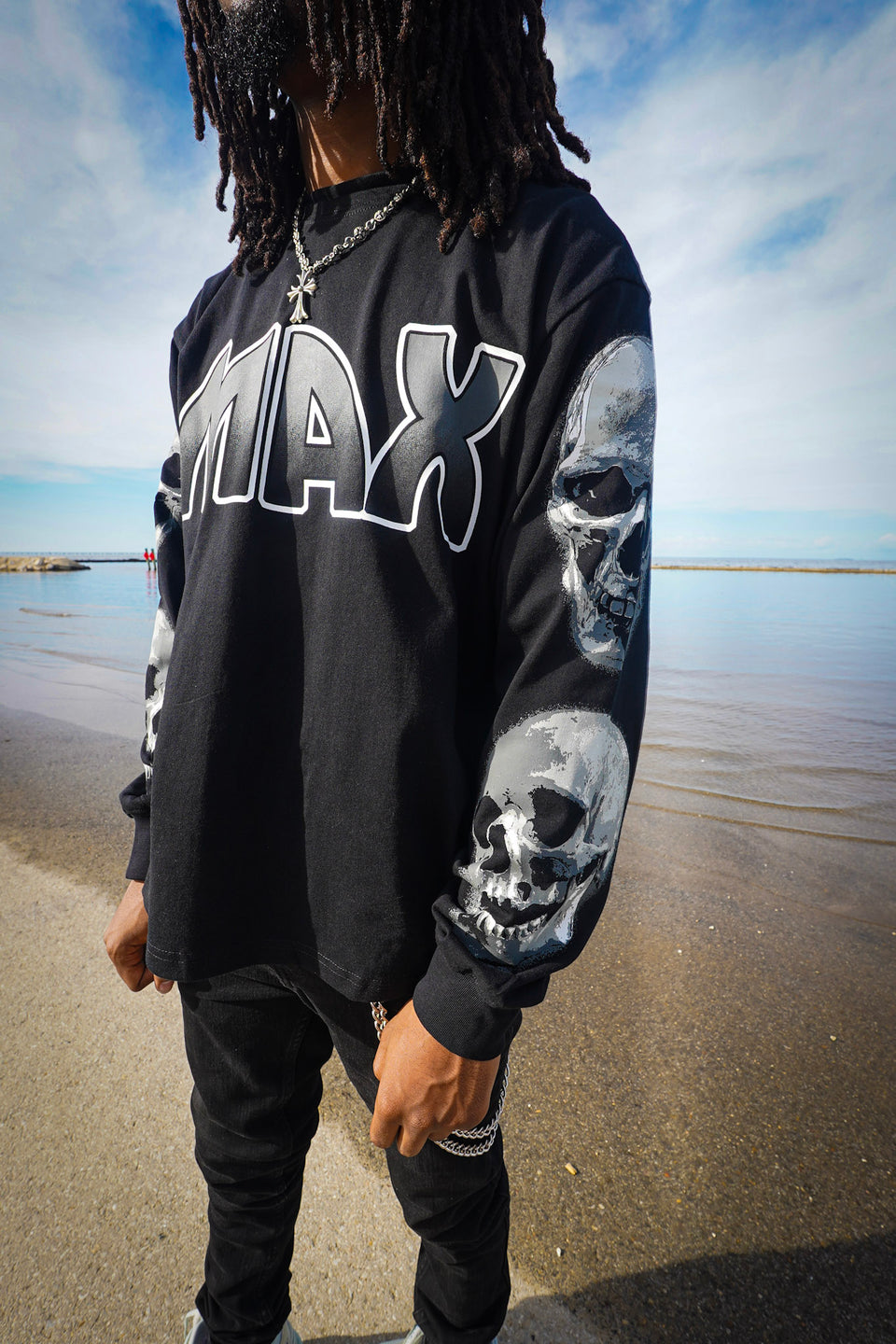 Black Max Longsleeve Tee